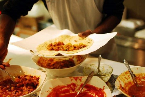 CNN vante les qualités de la street food mauricienne | business-magazine.mu