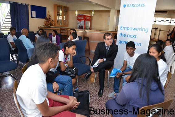 La Barclays initie des jeunes au monde des affaires | business-magazine.mu