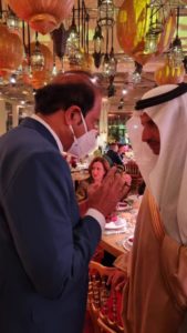 Steven Obeegadoo et Ahmed Al Khateeb, ministre du Tourisme de l'Arabie saoudite